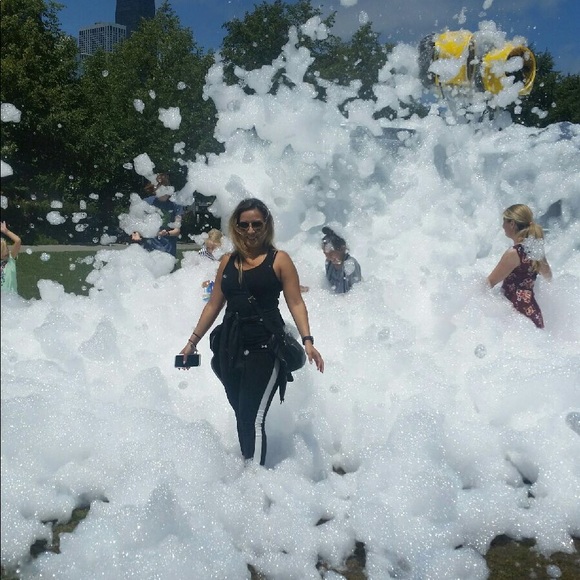 Meet your Posher, Jackie - Picture 1 of 1